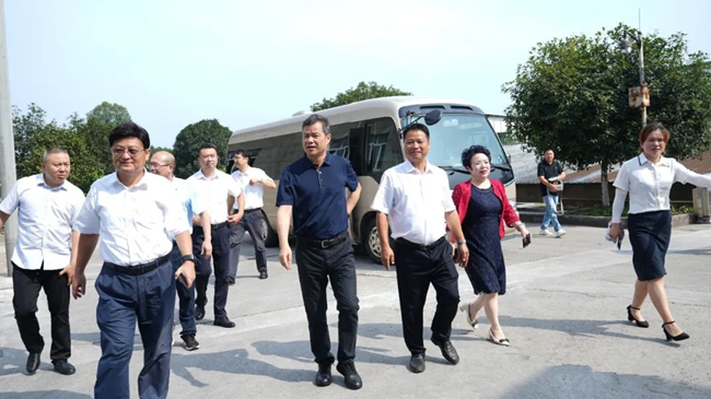 2_副本.jpg 2_副本.jpg